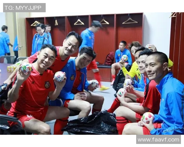 谭咏麟对足球明星的热爱与追随背后的故事与情感分析 谭咏麟对足球明星的热爱与追随背后的故事与情感分析