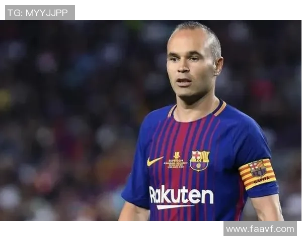 足球巨星全景展示汇聚全球顶尖球员的精彩瞬间与传奇故事 足球巨星全景展示汇聚全球顶尖球员的精彩瞬间与传奇故事