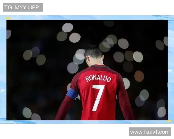 足球明星C罗的传奇之路与不屈精神的完美结合 足球明星C罗的传奇之路与不屈精神的完美结合