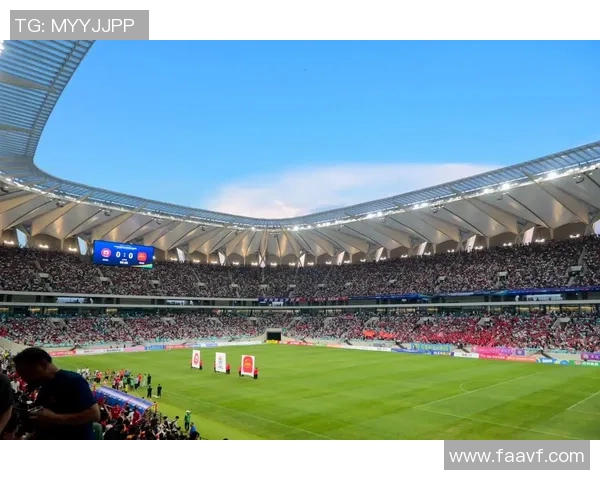 足球明星专属装备全景展示及精彩图片集锦 足球明星专属装备全景展示及精彩图片集锦