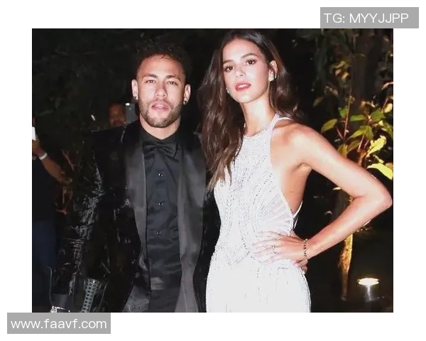 足球明星的另一半颜值如何揭秘她们的美丽与魅力 足球明星的另一半颜值如何揭秘她们的美丽与魅力