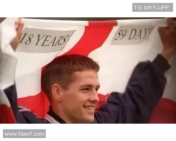 足球明星背后的女人们:她们的故事与荣耀同在 足球明星背后的女人们:她们的故事与荣耀同在