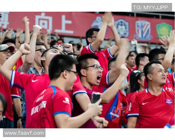 重庆足球队技术争议引发热议球迷与专家各执己见探讨战术问题 重庆足球队技术争议引发热议球迷与专家各执己见探讨战术问题